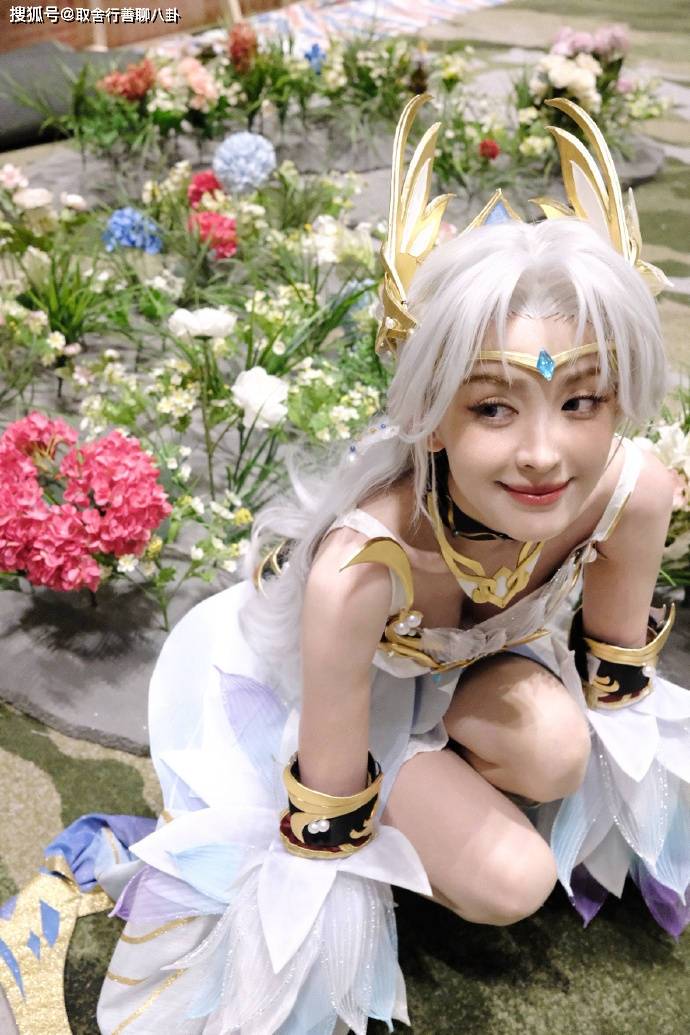 古力娜扎cos《王者荣耀》的貂蝉,舞动如梦似幻,真人比建模漂亮_照片