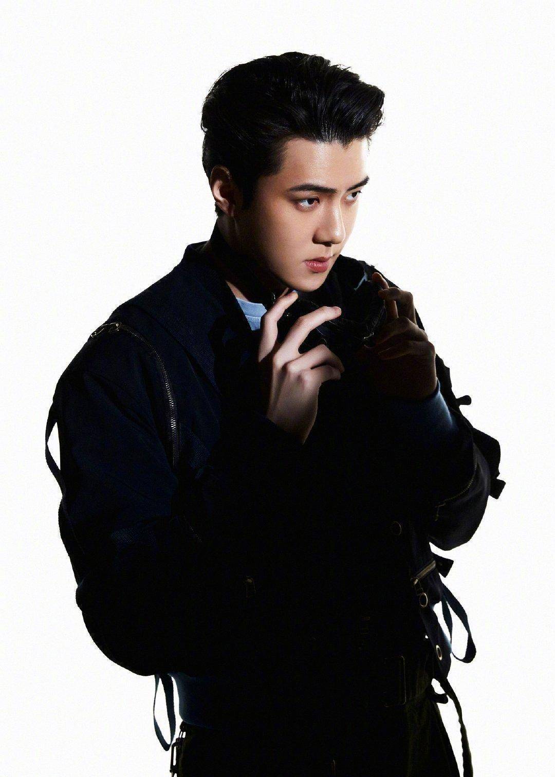 张艺兴惊喜加入,金珉锡颜值绝了_专辑_吴世勋_边伯贤