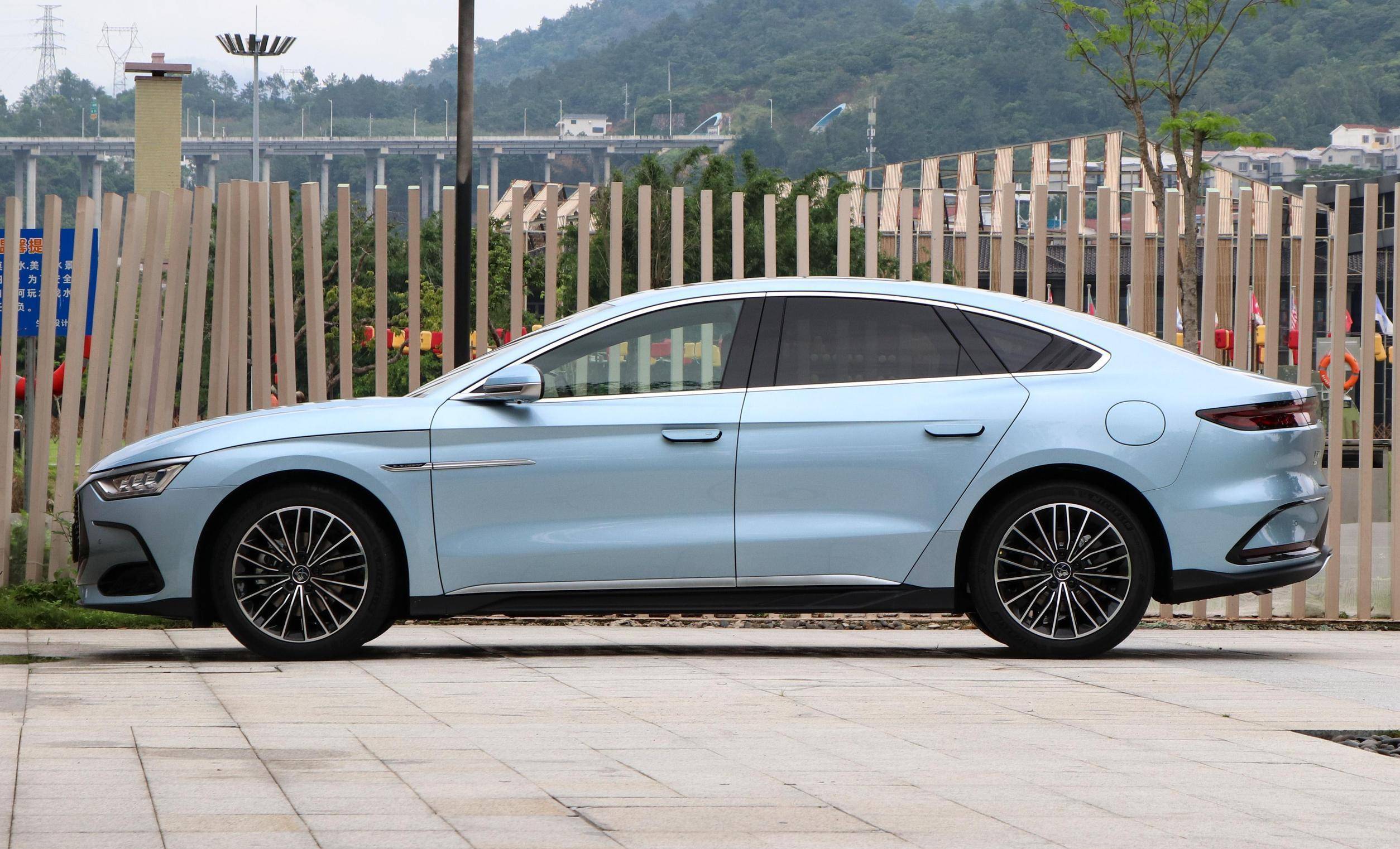 新增冰川蓝配色,比亚迪汉dm-i冠军版5月18日正式上市_搜狐汽车_搜狐网