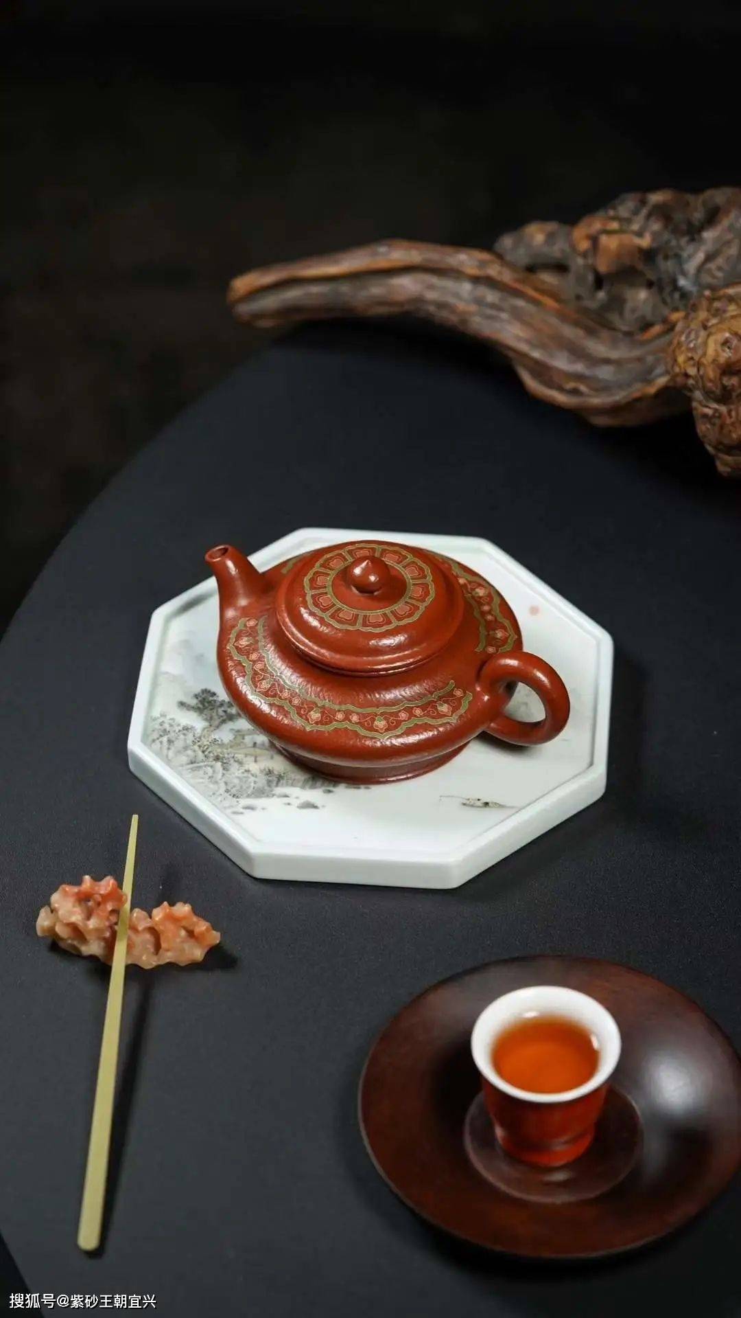 紫砂王朝:"朱泥女神"【田玲】,特色粗砂,粗粝之美_艺术_作品_成品率