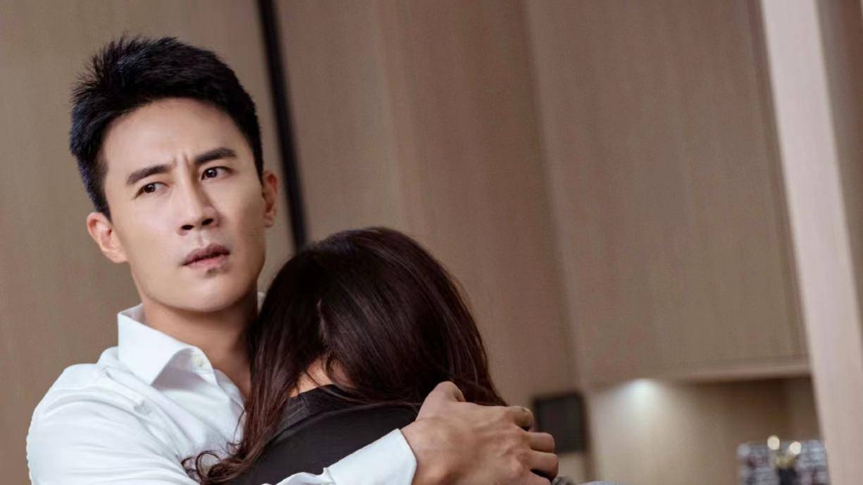 袁姗姗戴绿帽子直播,很符合《妻子的新世界》剧里人设_沈安安_杜淳_剧
