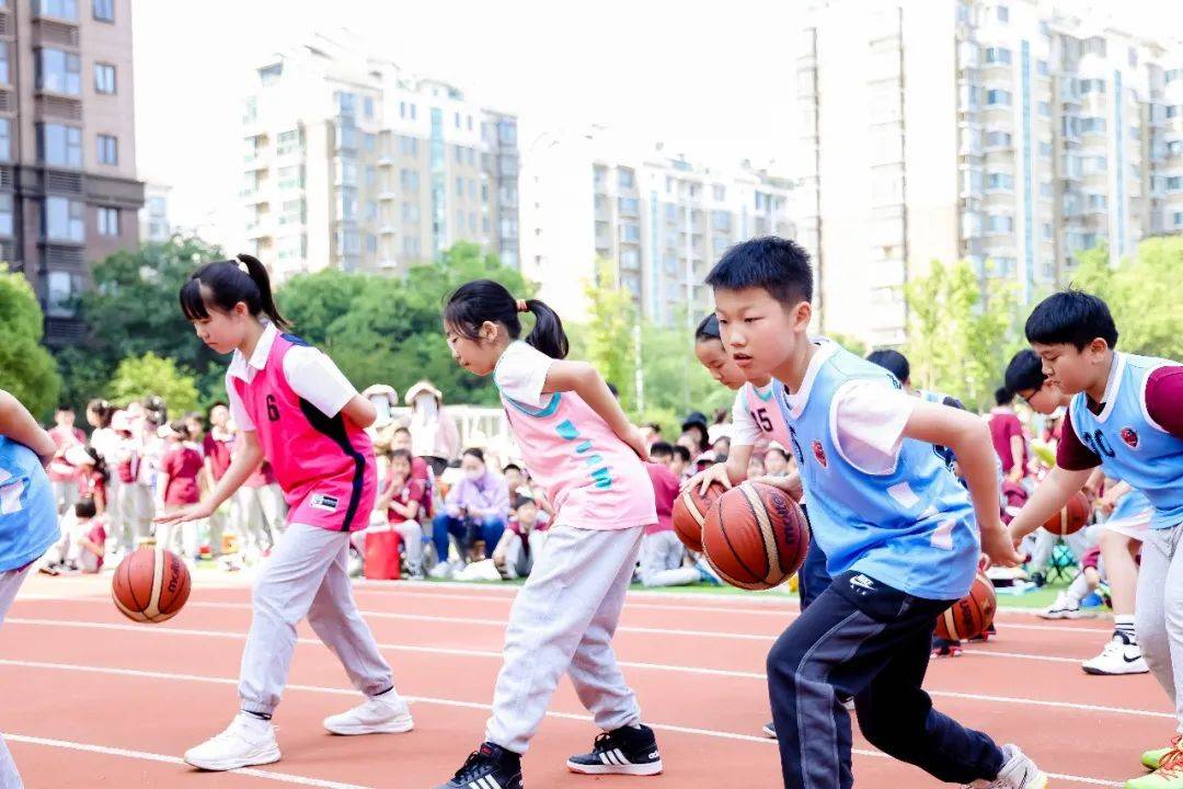 南京市立贤小学春季田径运动会暨体育嘉年华活动_比赛_师生_少年