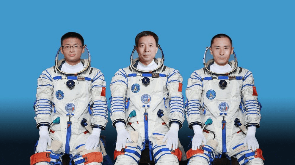 神十六发射成功，首位博士航天员朱杨柱终圆梦，教育背景让人佩服