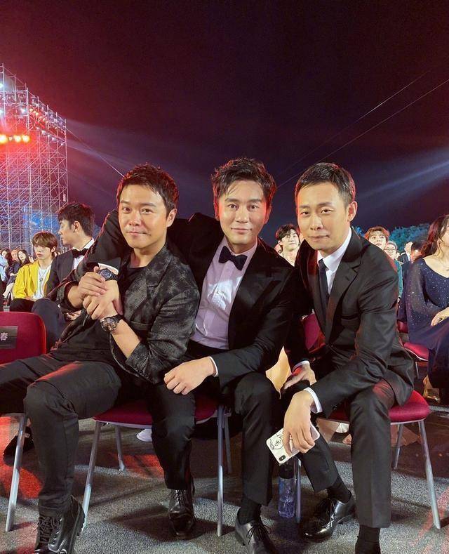陈思诚李晨张译三人亲密合影,深刻诠释"娱乐就是一个圈"_价值观_舆论