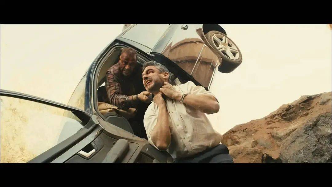 路怒症:为什么有些人一开车和平时判若两人?_情绪_行为_车辆