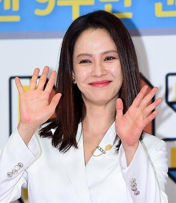 并不是第一眼就惊艳的宋智孝,为什么还能让无数人为她着迷?