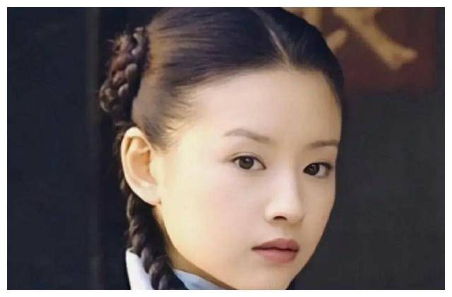 40岁董洁扮美演少女,终究还是回不去"冷清秋"时期_状态_年纪_形象