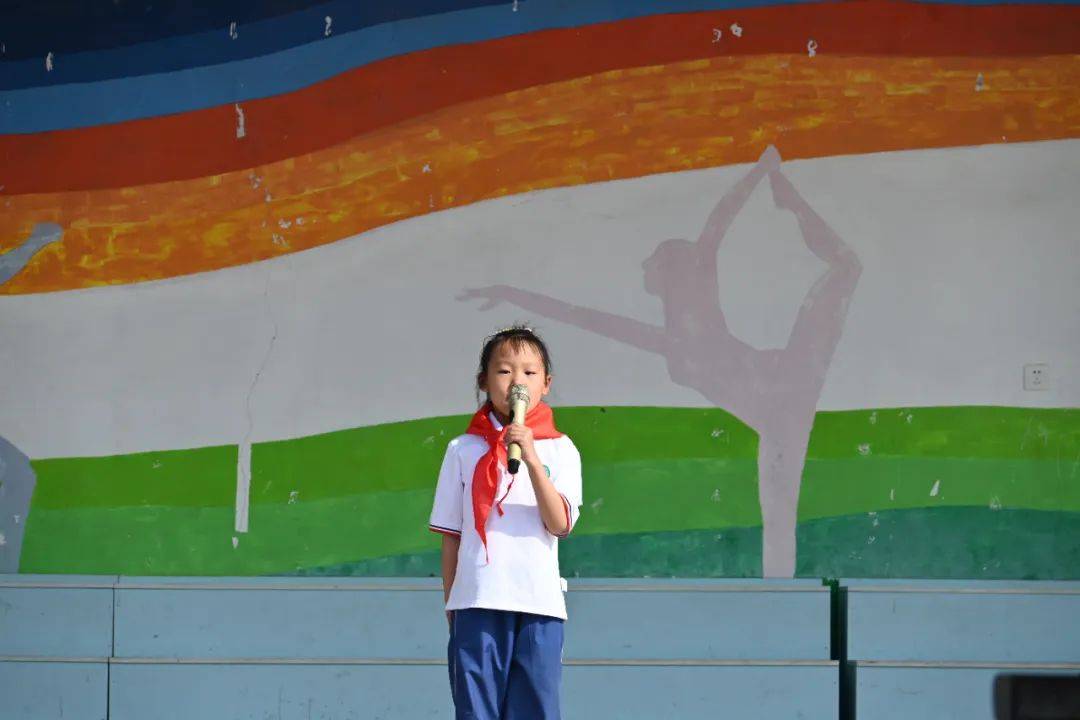 额敏县第三小学图片