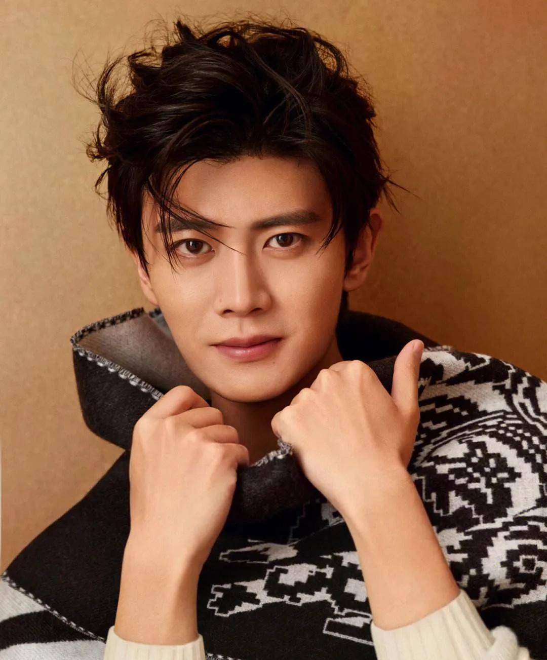 娱乐圈大爆料赵丽颖 林更新 龚俊 郑爽 任嘉伦 杨超越 李兰迪关晓彤