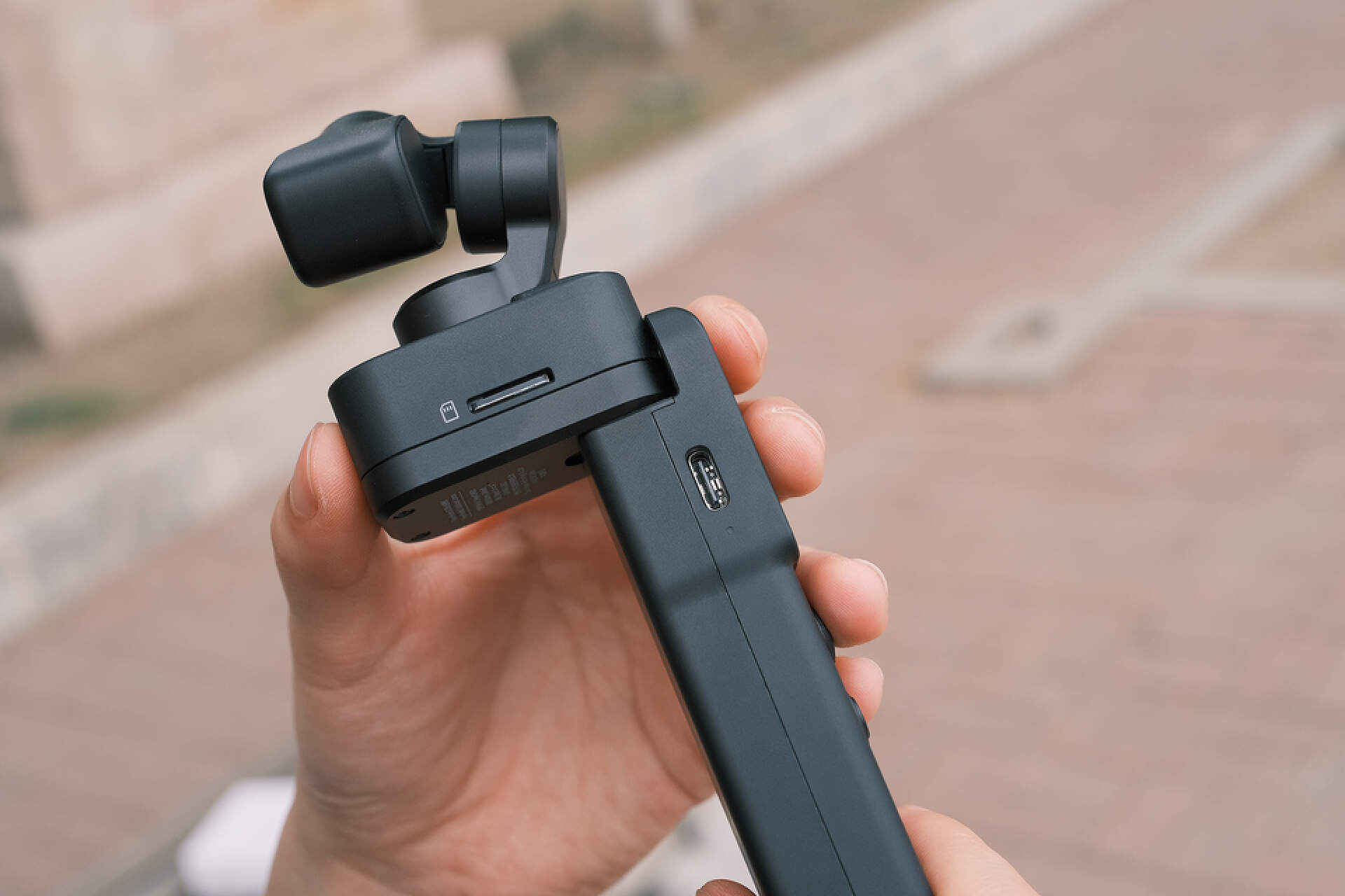 这样的可拆分运动相机你见过吗？飞宇pocket3测评，形态随心而变