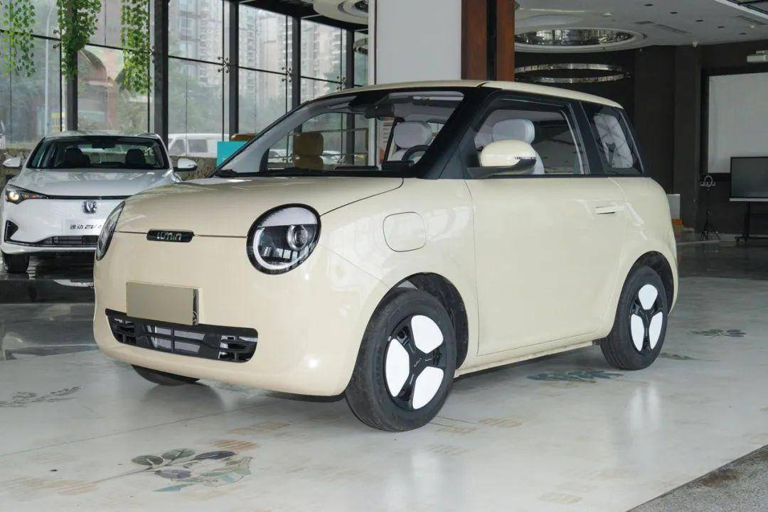 4款"女生系"车型推荐,造型主打一个"圆"字_搜狐汽车_搜狐网