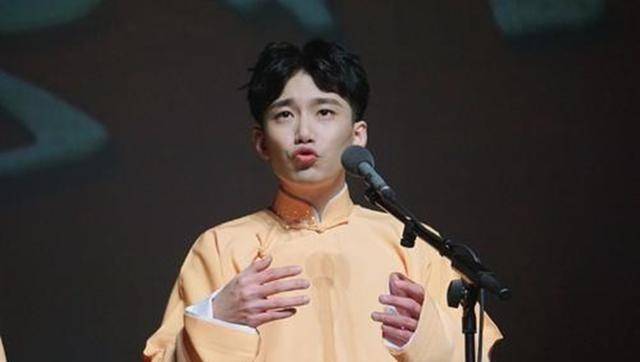 与何九华搭档演出,这是要带九华的节奏么_名角_尚九熙_节目单