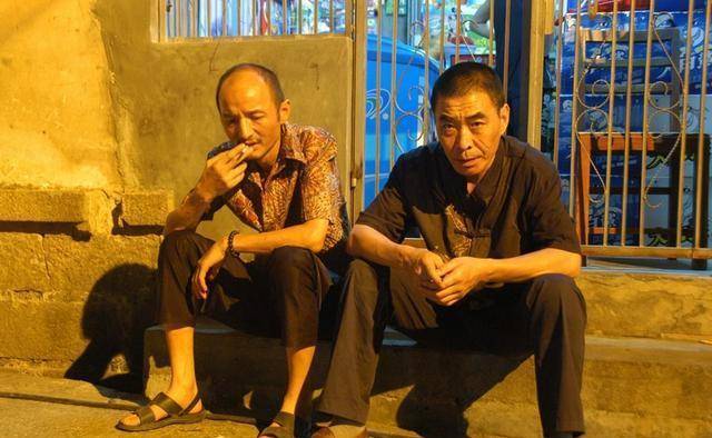 影帝王双宝:演"悍匪"太逼真,去买菜没人敢卖,坐