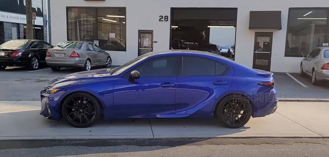 雷克萨斯"咬地鲨"is改款现身,造型比3系战斗,配v6动力 差速器_搜狐