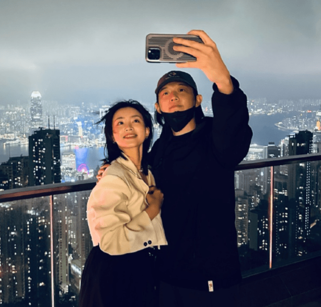 33岁的霍尊终究还是倒在了美人关_陈露_父亲_母亲