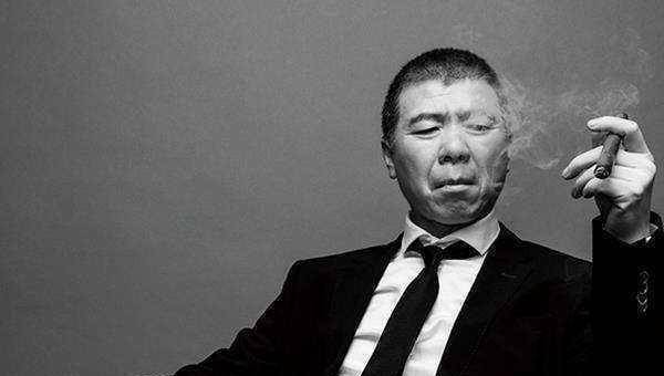 冯小刚片酬8亿,娱乐圈被称为提款机,这些明星我们该如何看?