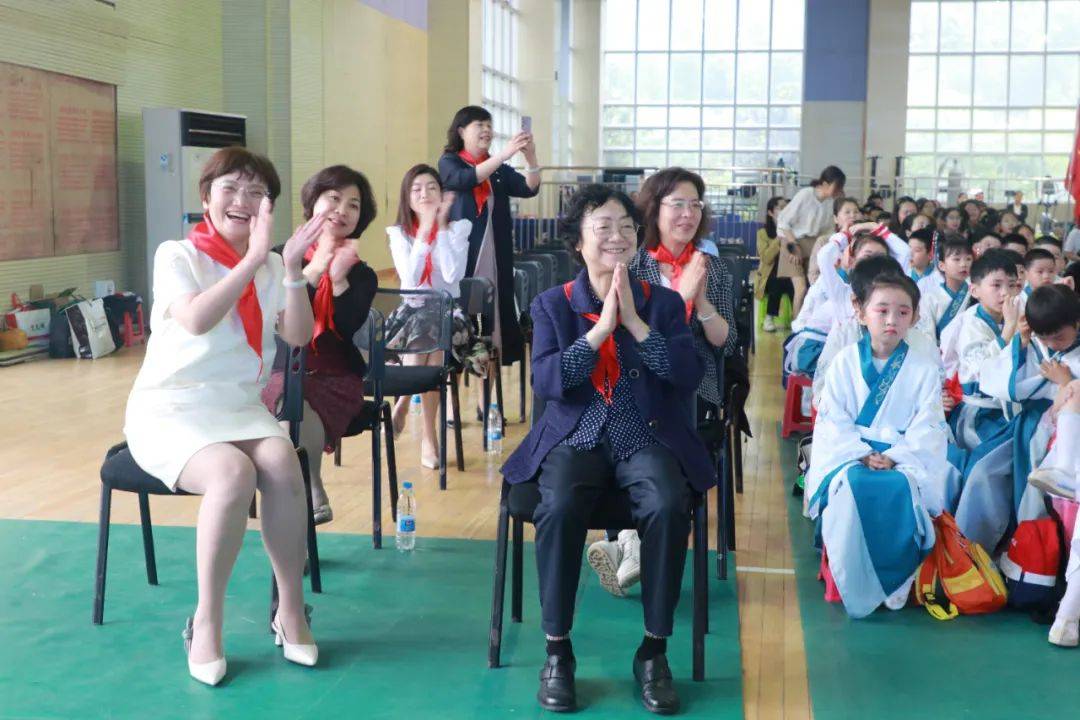 西安市太华路小学隆重举行庆"六一"活动