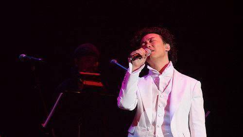 风靡至今的"四大天王"已经老去,网友选出乐坛新四大天王_陈奕迅