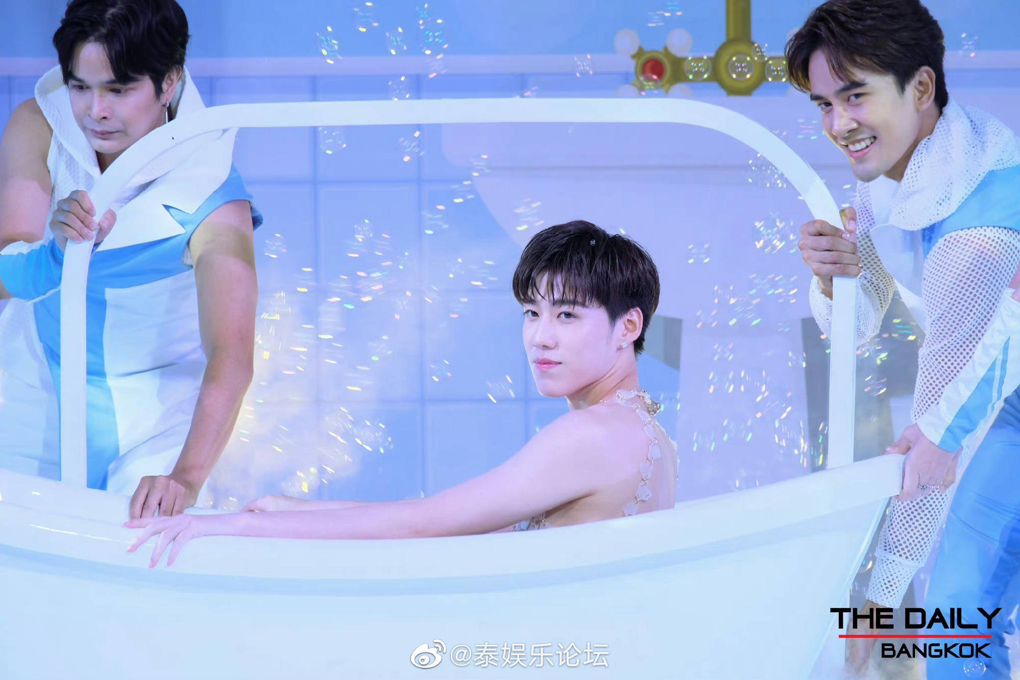 五月人物榜第三位:林祎凯ppkritt相关热点关键词:新电影爱长存,最受