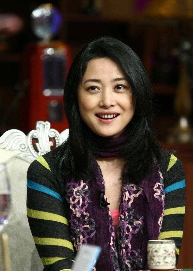 分手两次,带着儿子再嫁前夫,刘蓓现在成了张若昀的后妈_张建_张黎