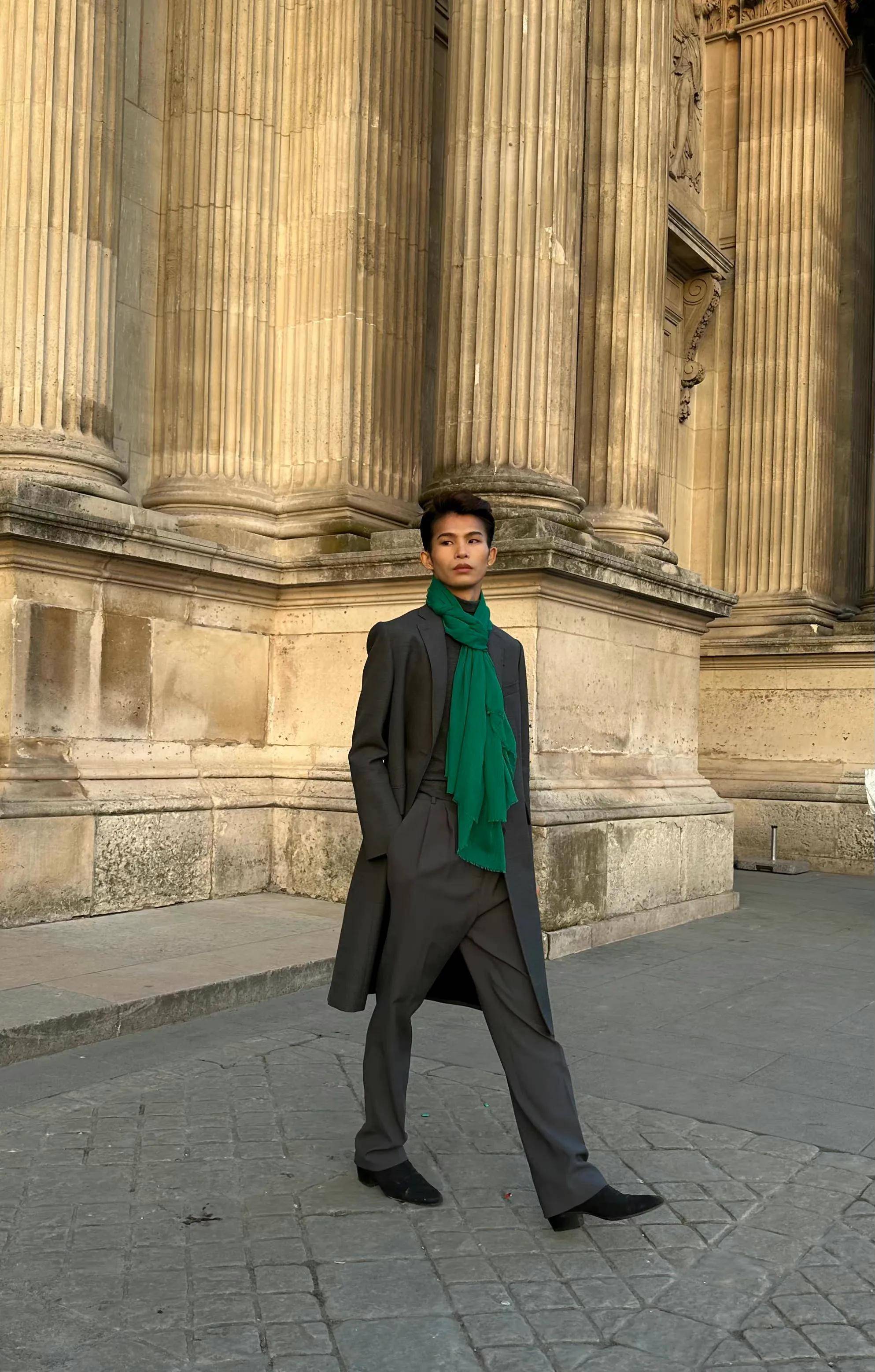 陆仙人:从广场到巴黎时装周,场景变了,但初衷没变