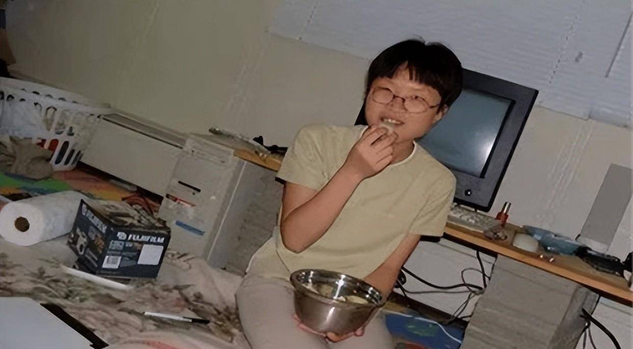 爱到变态一枪爆头丈夫,与尸身同吃饭睡觉_陈丹蕾_何磊_生活