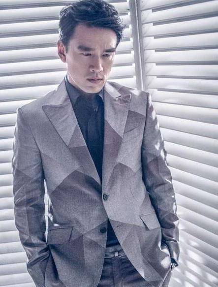 古天乐的御用配音,只因长了一张霸道总裁的脸,出道24年戏路太窄_角色