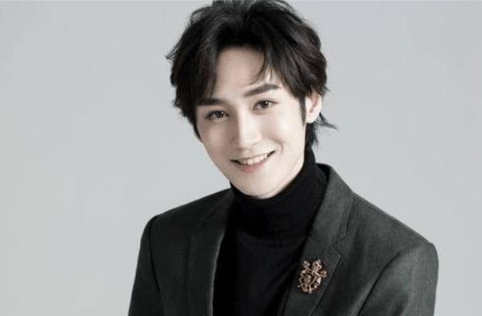 郭敬明也捧不红的汪铎,郭导引进门,修行看个人_林允_演技_制片方