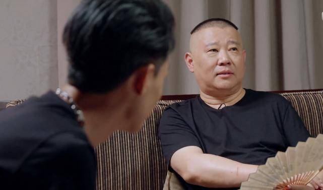 郭德纲与众徒挑战封箱10年的画扇面,周九良翻车,乐师留言扎心了_图片