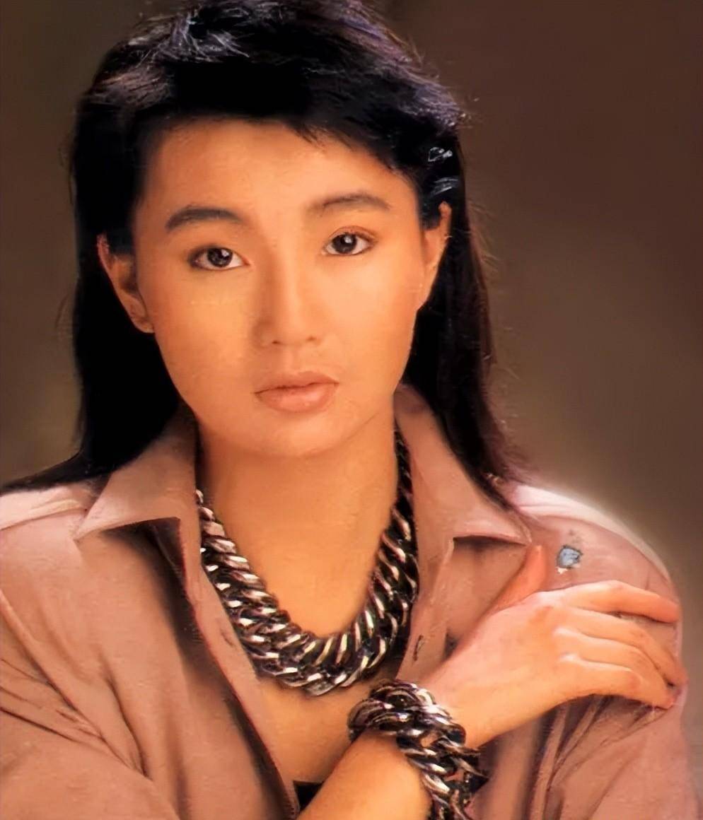 张曼玉年轻照合集:如此独特之美,配得上26次影后殊荣,值得珍藏_模样