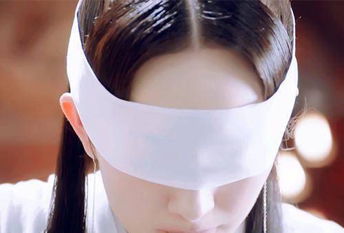 古装剧里的蒙眼美人:杨幂,赵丽颖,迪丽热巴,袁冰妍,很是惊艳_造型
