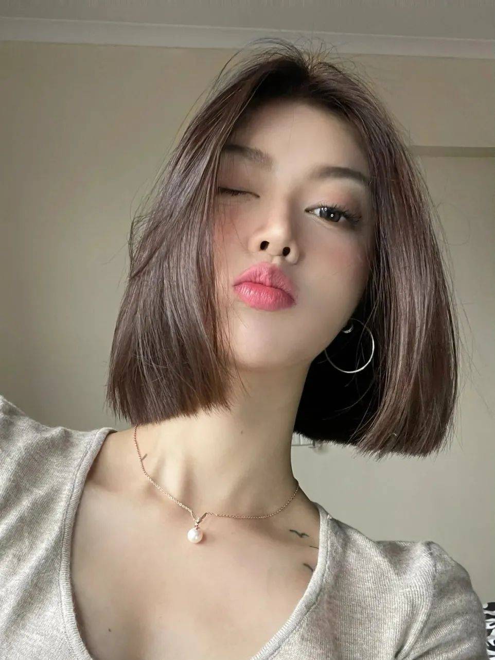 最火的4种女士发型,时尚减龄美美哒,越剪越上瘾_初恋_风齐_短发