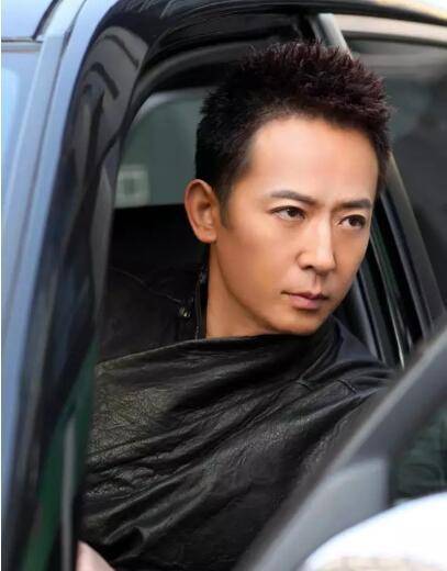 "策划歌王"汪正正:给老婆下跪的汉子不丢人,丢人的是自暴自弃_张静宇