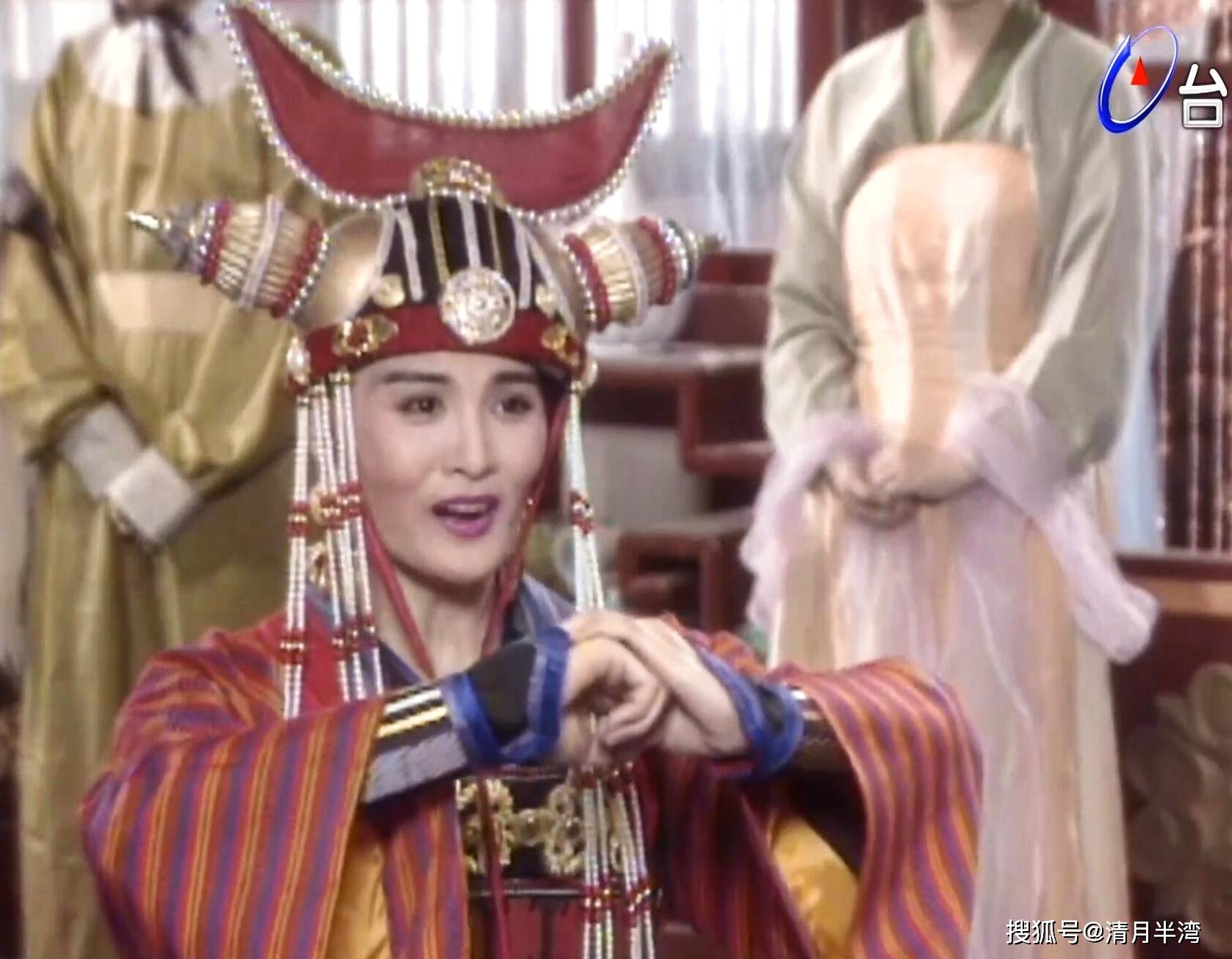 而另一位阿史那燕的扮演者王筱婵就没那么幸运了,不仅长得老气横秋,还