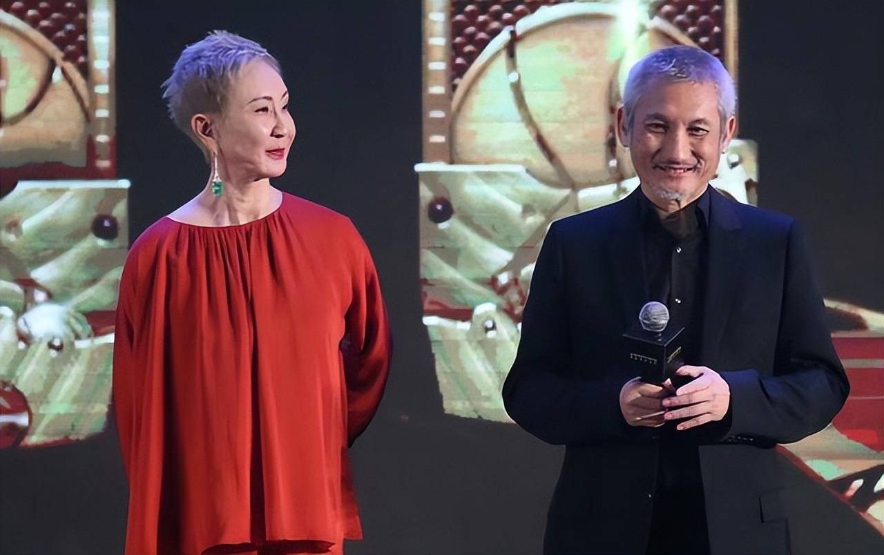 施南生教你如何佩戴翡翠耳环,时光不败美人,优雅永不过时_林青霞_时尚