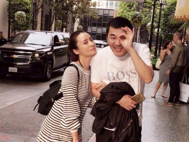 蒋勤勤携儿子拍写真,母子二人被指不像,父亲陈建斌却要为此背锅_遗传