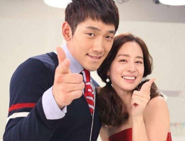 每每rain上节目都会被问到妻子的近况,rain也从开始的闭口不谈到最后