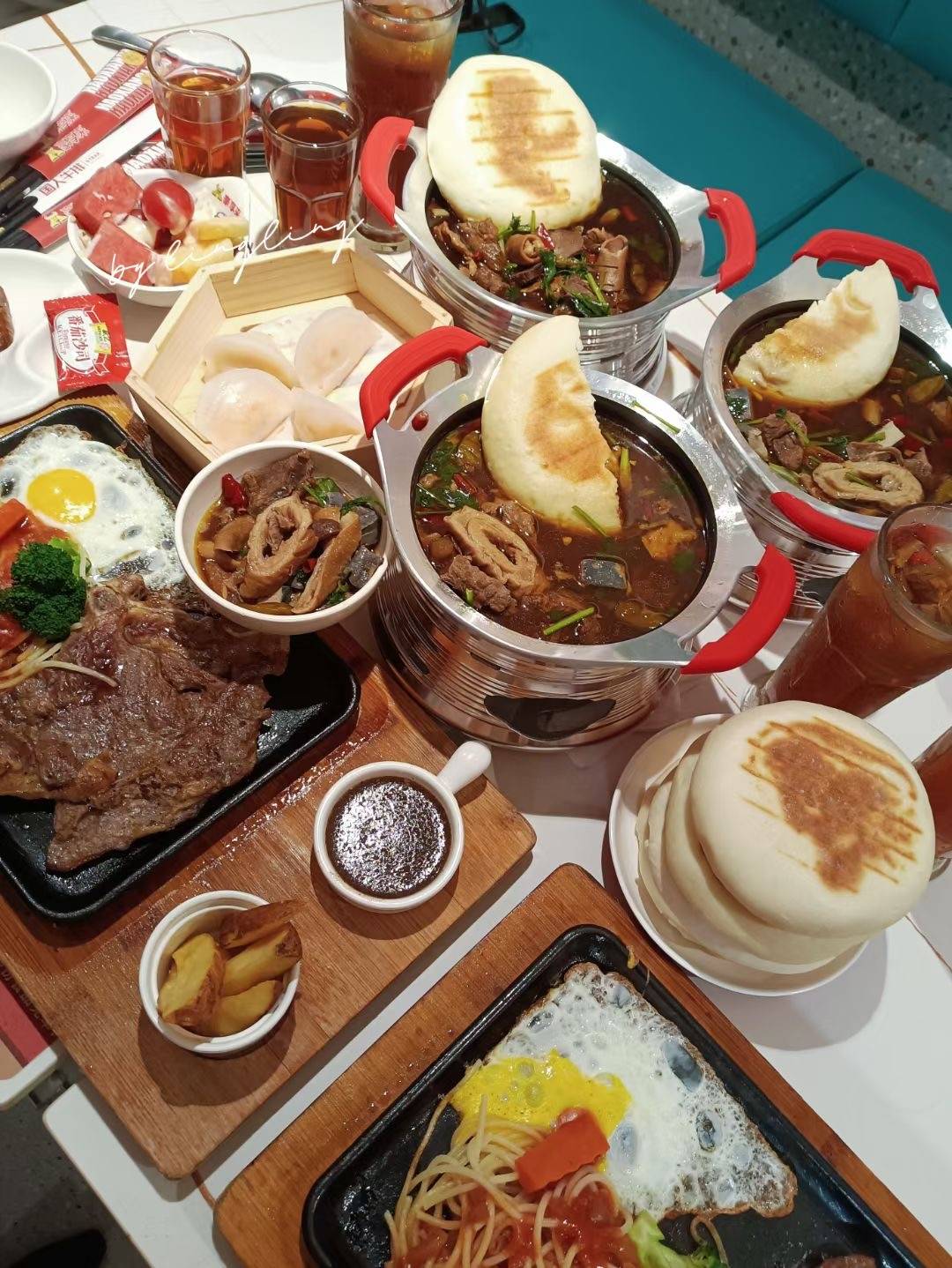 和朋友聚会兼顾各年龄段顾客口味‍‍‍除了西式牛排,还有中餐