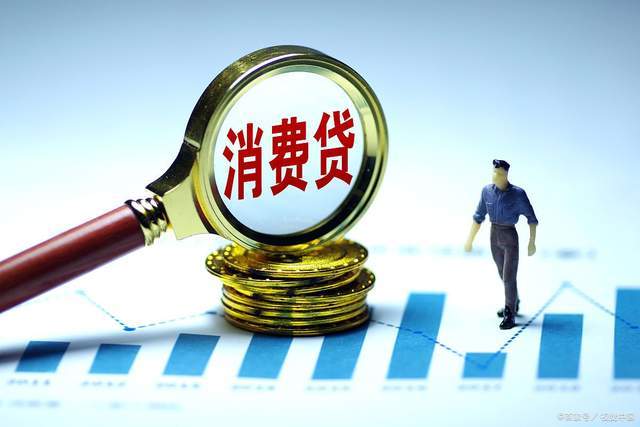2023年存款暴增，中国能一次性拿出100万的人，有多少？超乎想象（2023年银行利息会涨吗）
