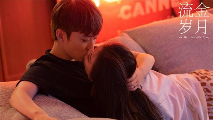 是非常有名的故事,电影版由钟楚红和张曼玉出演,剧版则是刘诗诗和倪妮