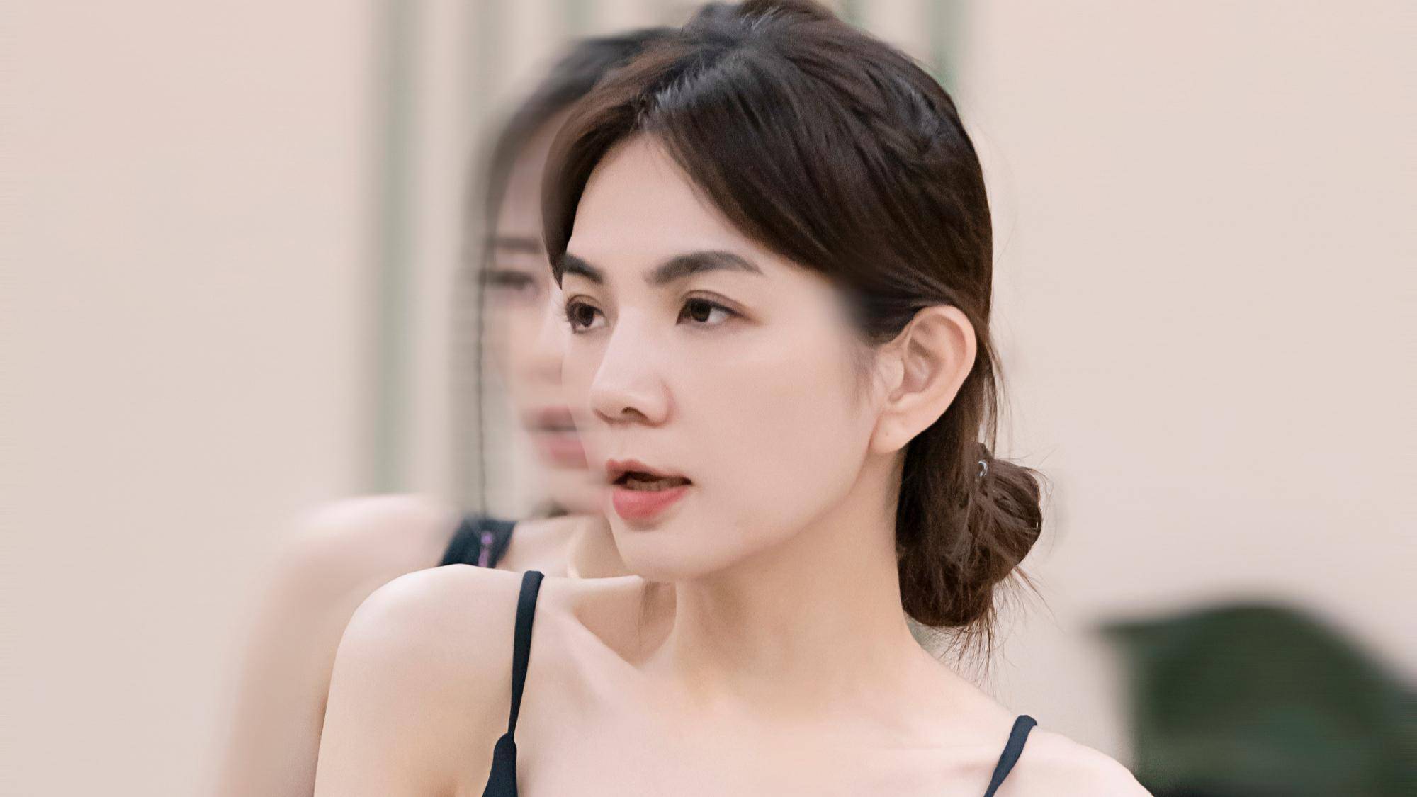 孟佳最强助攻,美依礼芽高音燃爆,谢娜又要被骂_表演_舞台_陈嘉桦