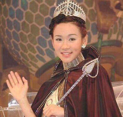 李亚男为爱隐退,黄纪莹消失不见,tvb女星退圈故事多_谭小环_梁小冰_郑