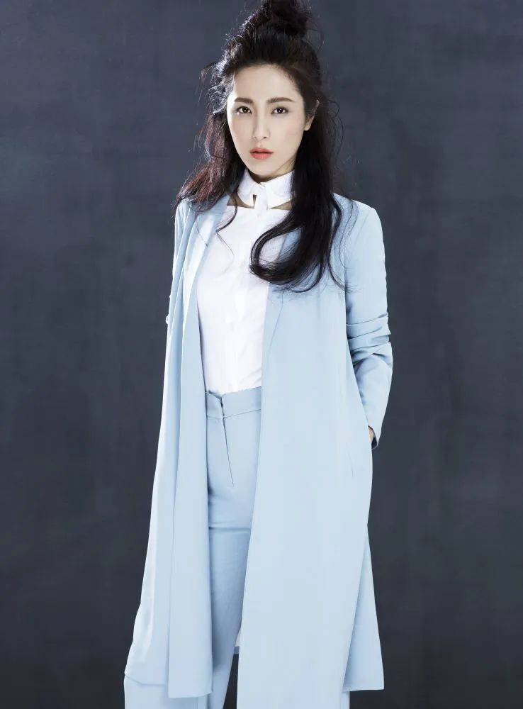 《浪姐》2 的漂亮踢馆姐姐——曾黎,该你火了!_刘烨_章子怡_同学