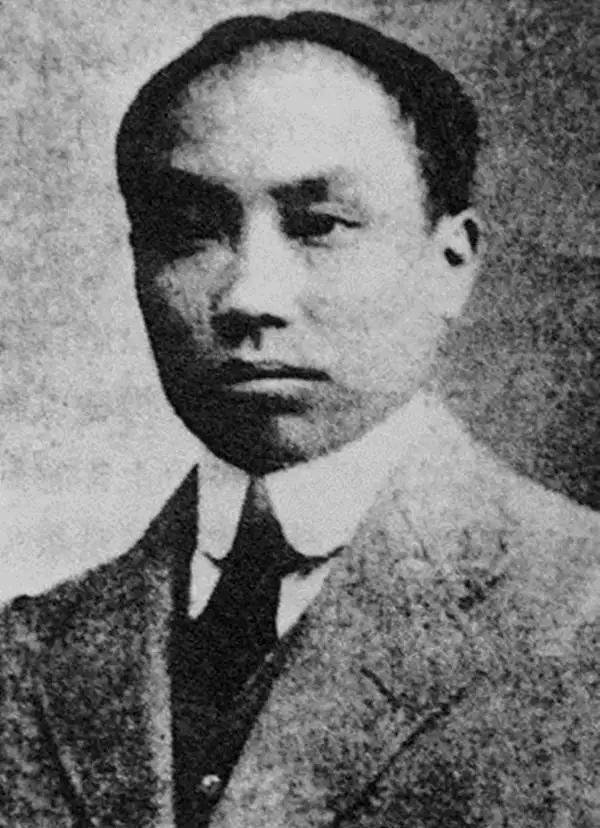 历史上的陈延年:没有叫过陈独秀一声爸,被叛徒出卖,定格于29岁_延乔路