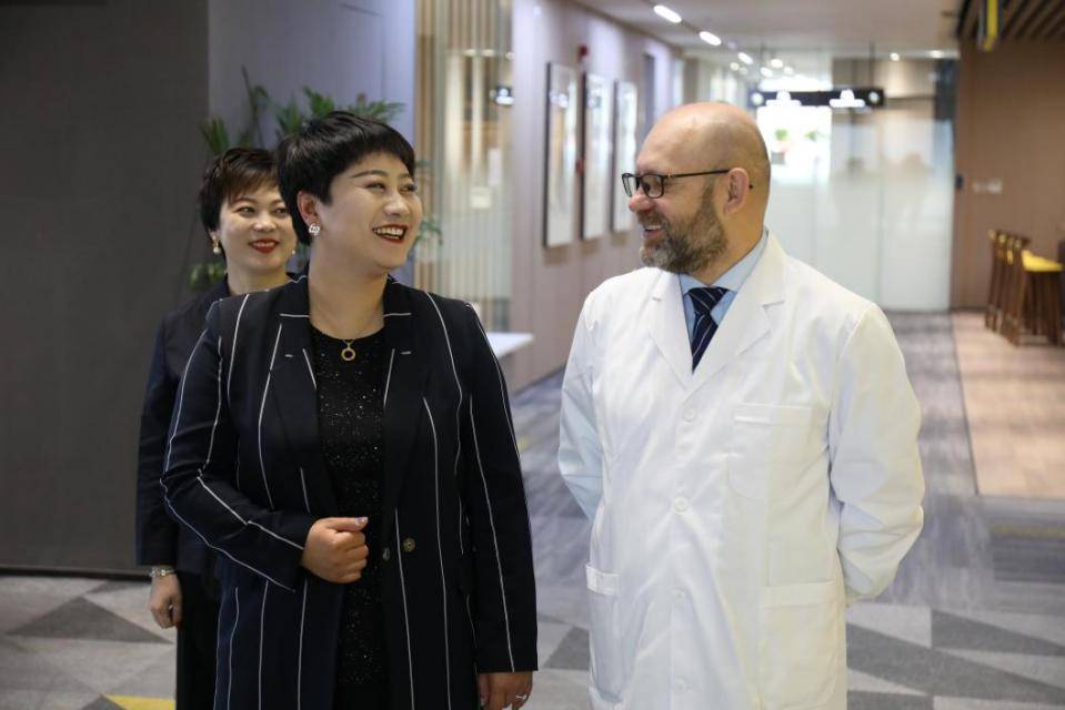 领跑千亿祛斑赛道,御研堂做了什么?_生物_色斑_技术