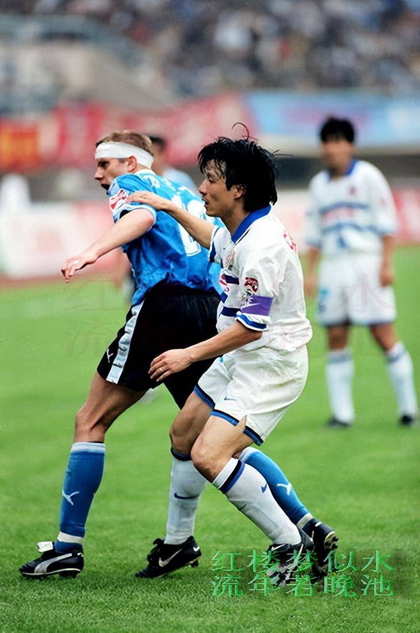 大连万达pk申花,当时场景 球员你还记得吗?_大连队_谢晖_足球