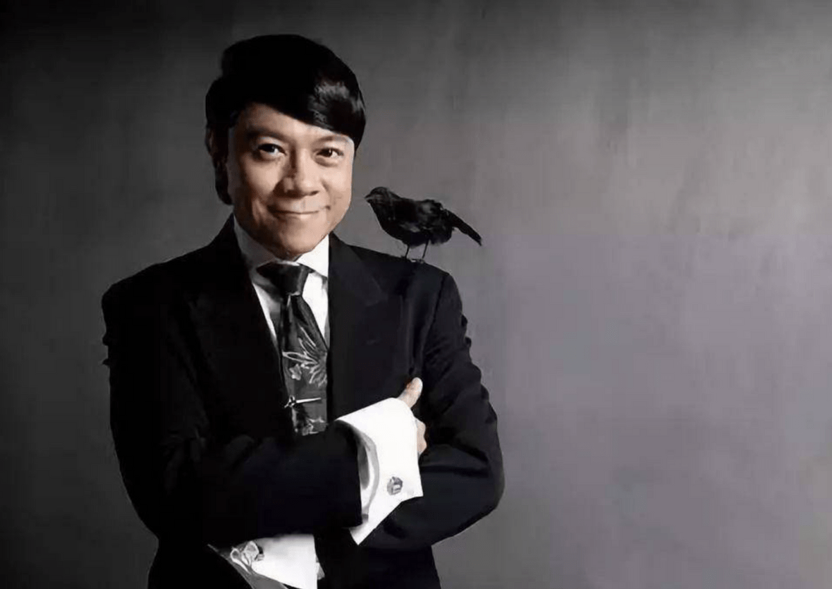 蔡康永家世显赫,不顾反对选择同性恋,与男友交往20多年如胶似漆