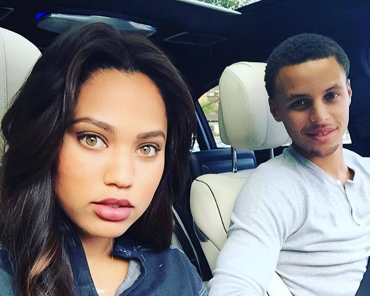 库里夫妇放飞,34岁库嫂身材时尚,妩媚似李嘉欣,库里:太辣了_阿耶莎