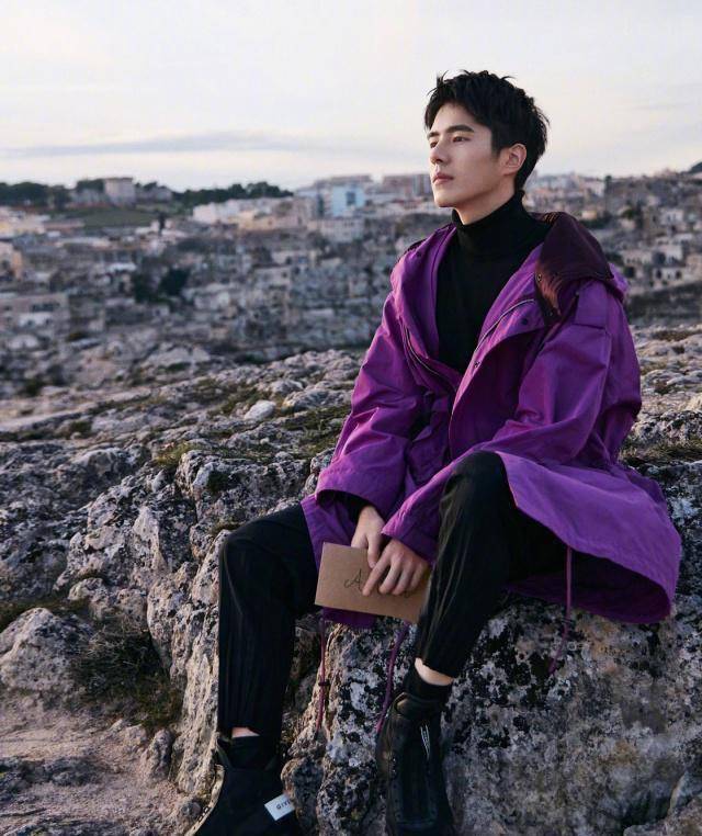 刘昊然暖笑杀伤力有多大:几组国外写真照领略"余威"_笑容_质疑_生活