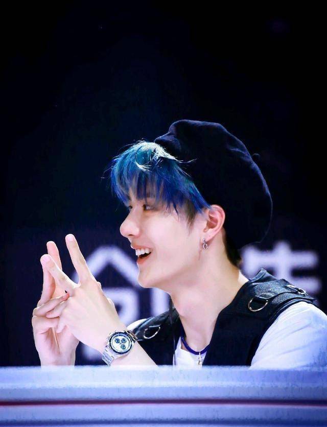 男明星蓝发有多绝?